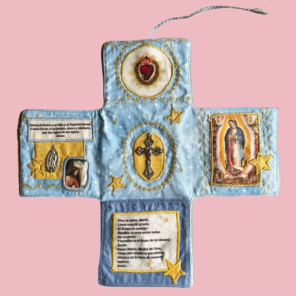 🎁💖 Handcrafted Pocket Devotional – Faith Edition 📖🙏