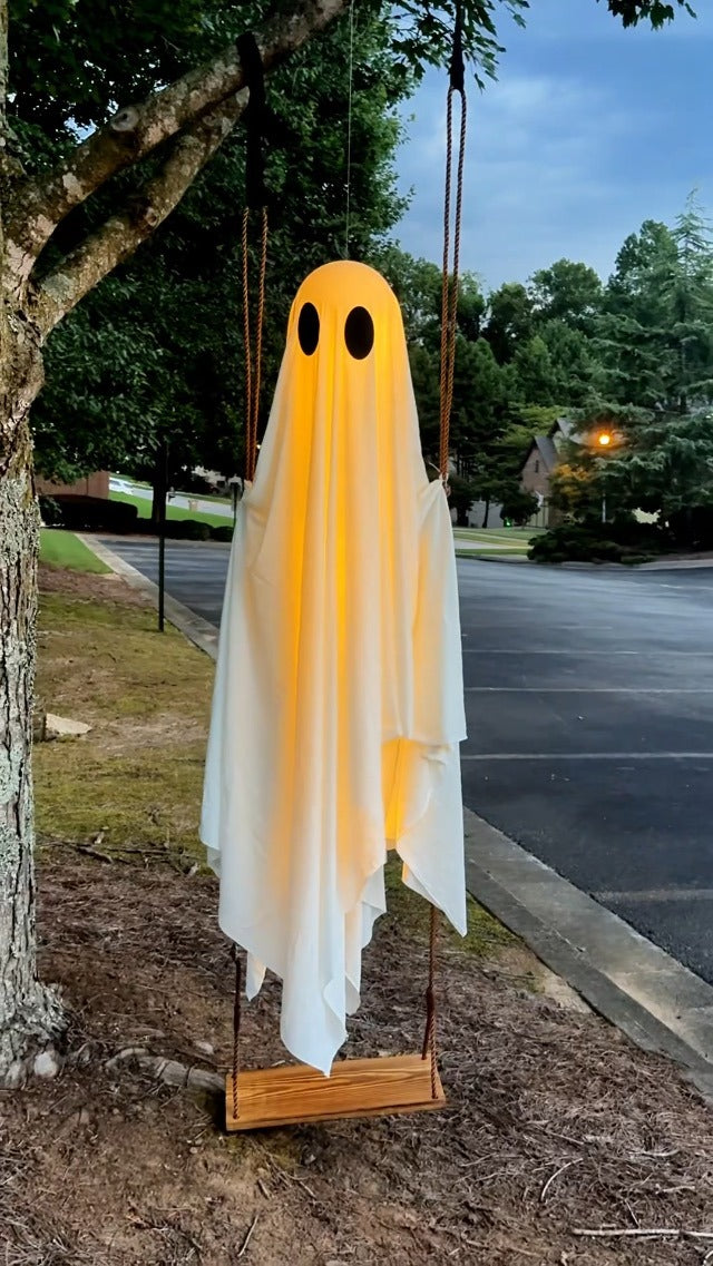 Outdoor Halloween Decoration – Hanging Ghost Swing
